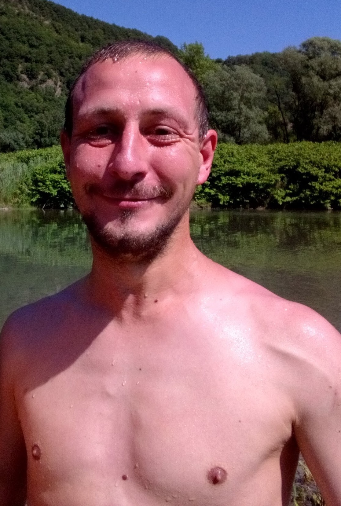 Profil de Aurelio, 40 ans, Échangiste à Schengen