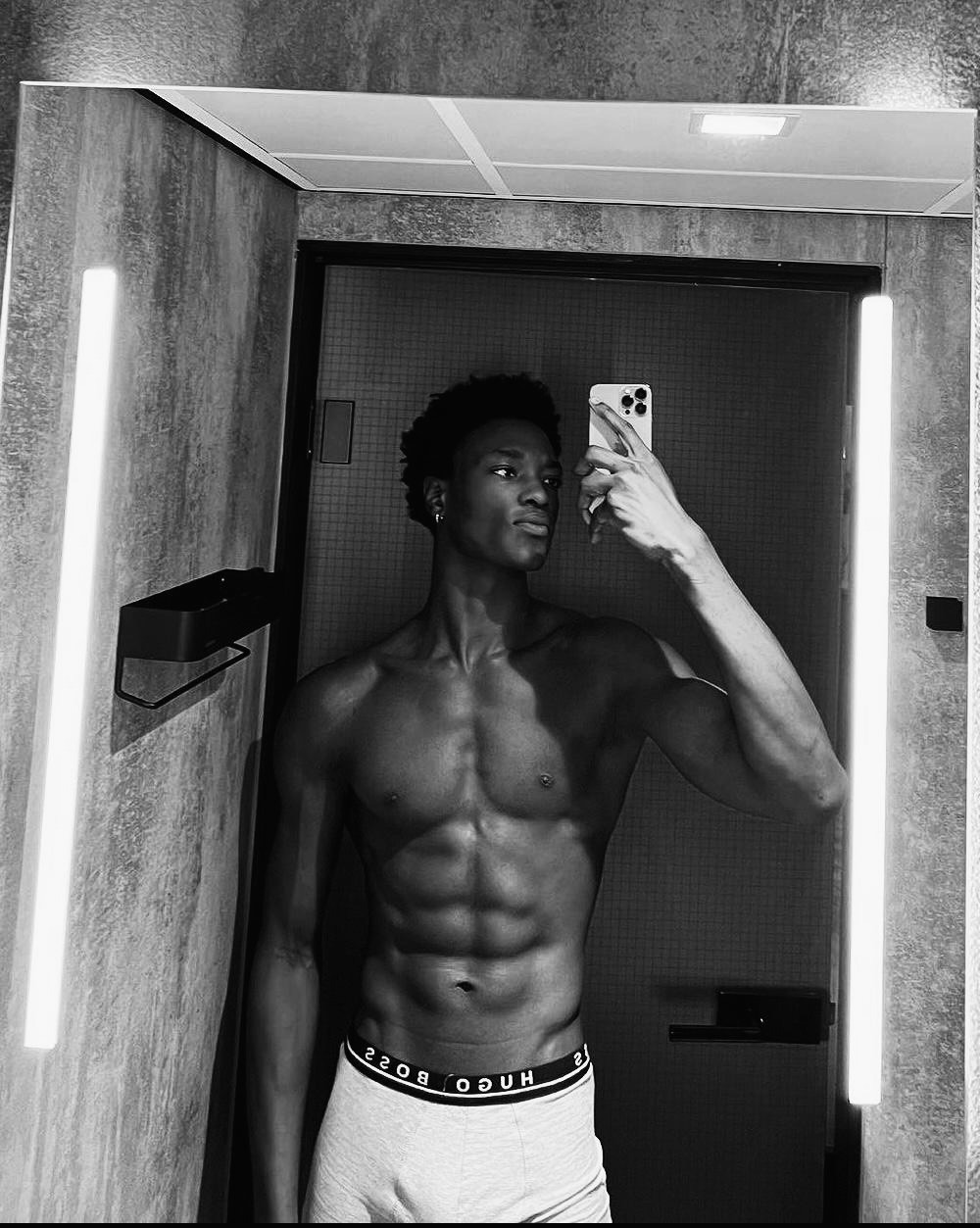 Profil de Semi, 27 ans, Échangiste à Colbette