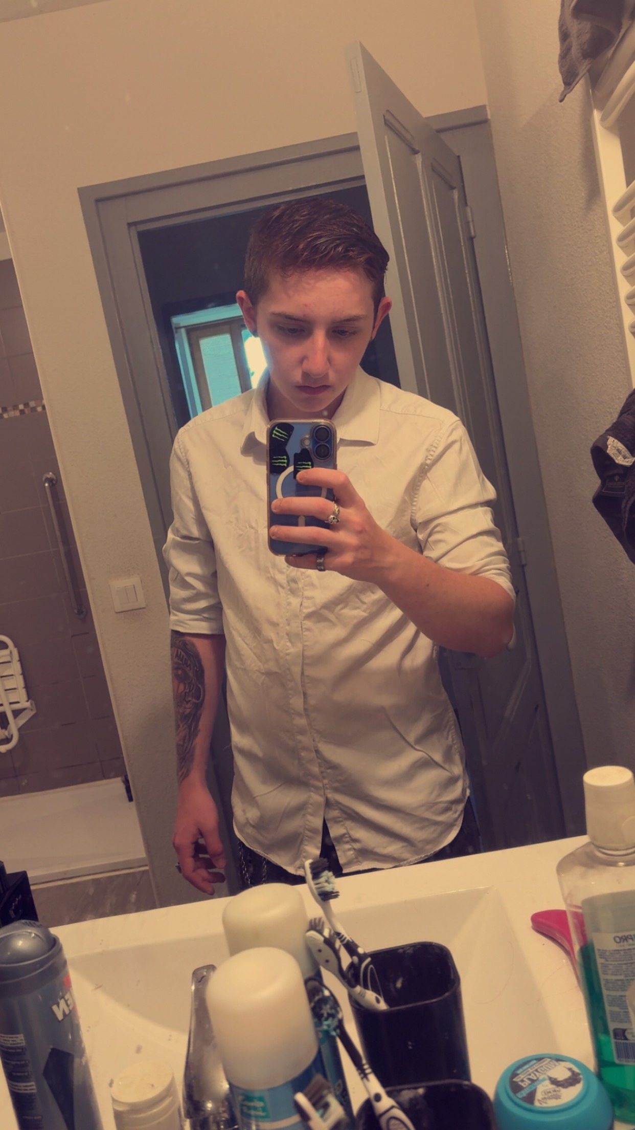 Profil de Bayron, 19 ans, Échangiste à Nachtmanderscheid