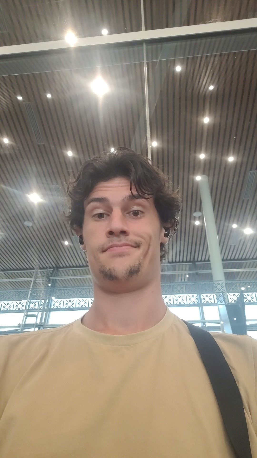 Profil de Douga, 22 ans, Échangiste à Kaaspelterhof