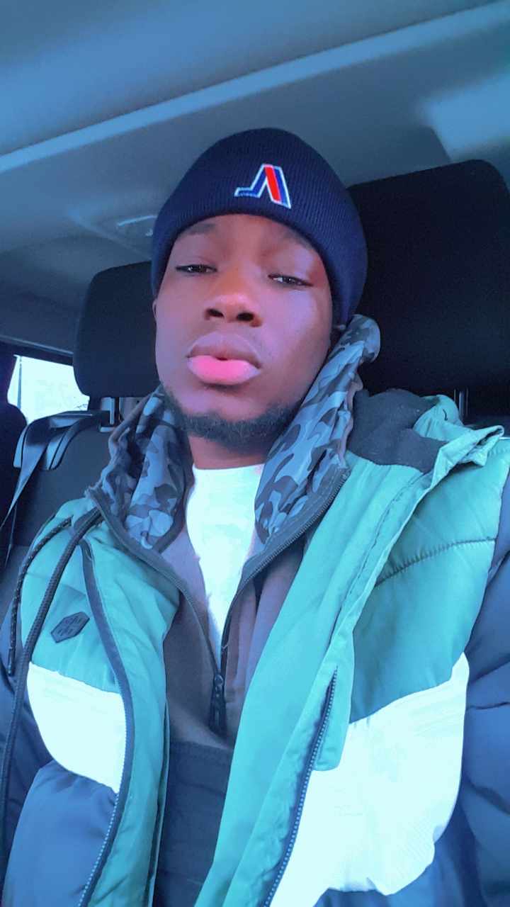 Profil de Lev, 25 ans, Échangiste à Cinqfontaines