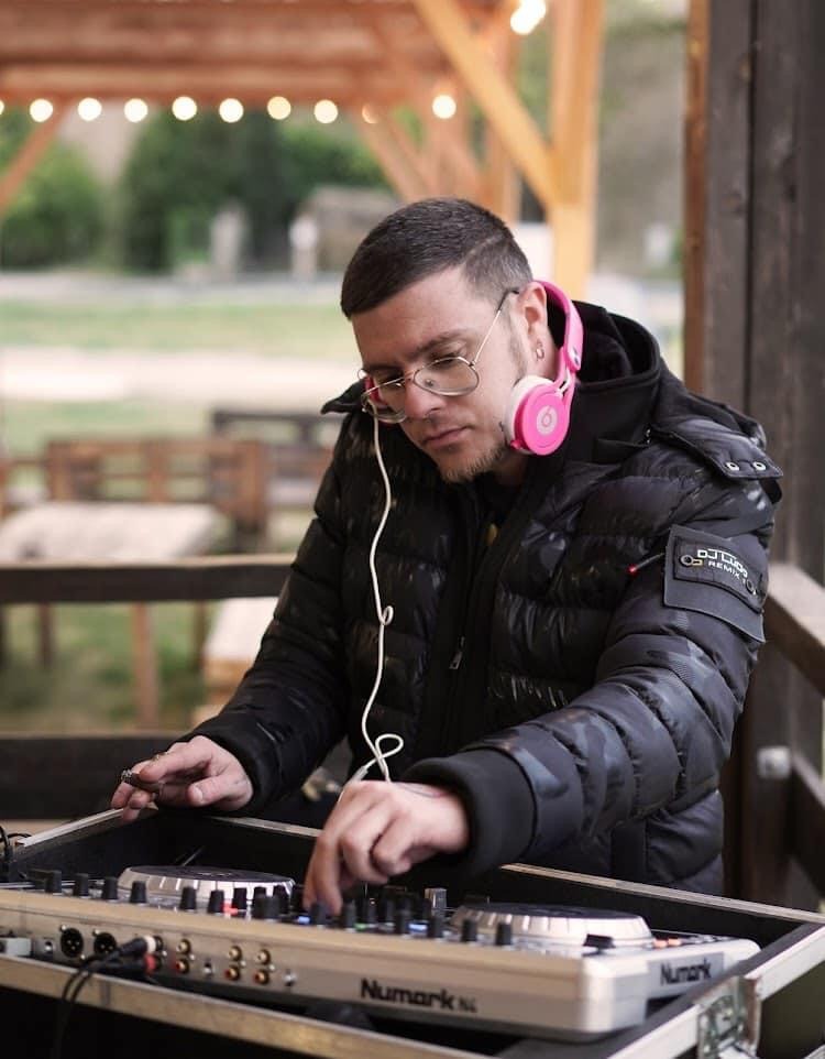 Profil de Amire, 31 ans, Échangiste à Schwiedelbrouch