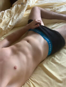 Profil de Abderrazak, 30 ans, Échangiste à Rossmühle