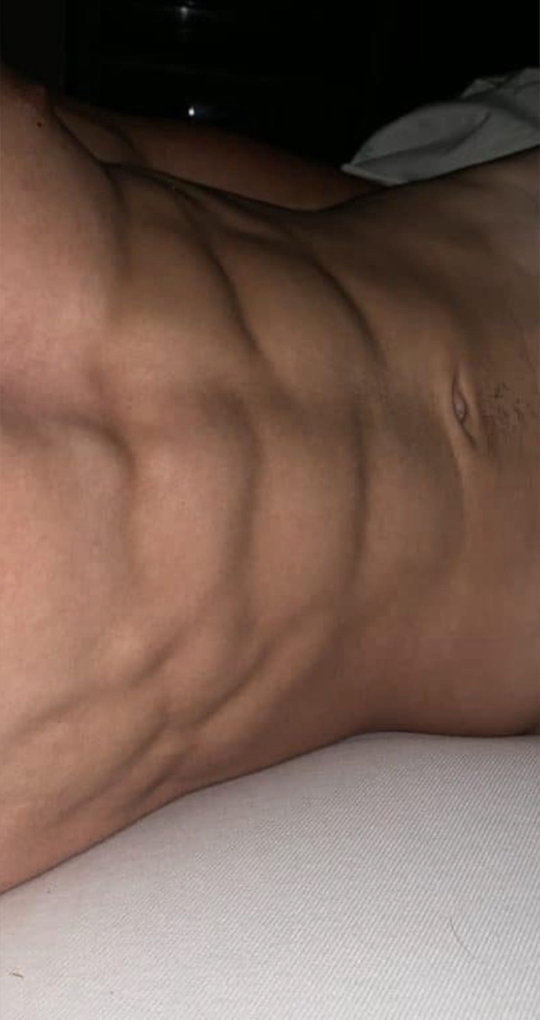 Profil de Lorris, 25 ans, Échangiste à Oberwampach