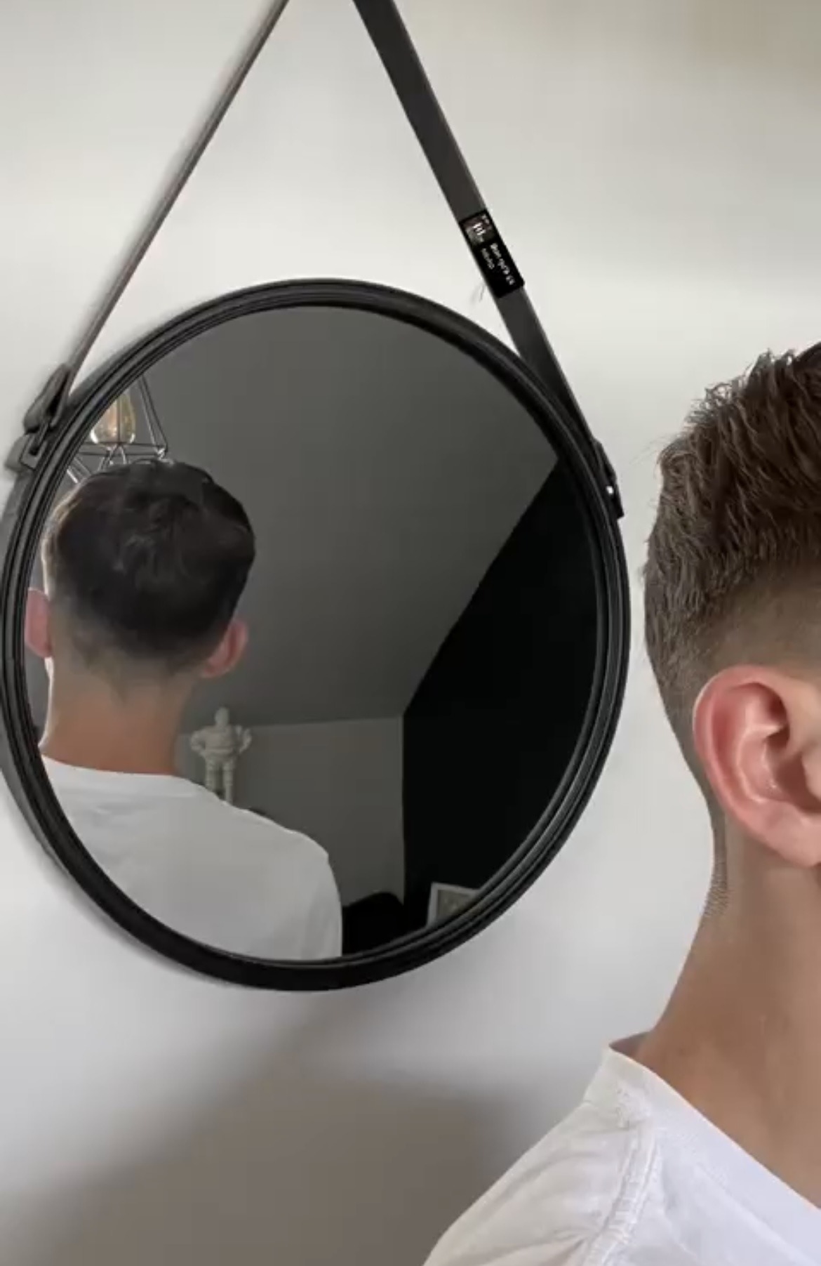 Profil de Niki, 21 ans, Échangiste à Dirbach