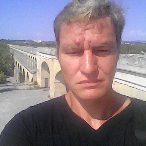 Profil de Diarra, 44 ans, Échangiste à Hostert