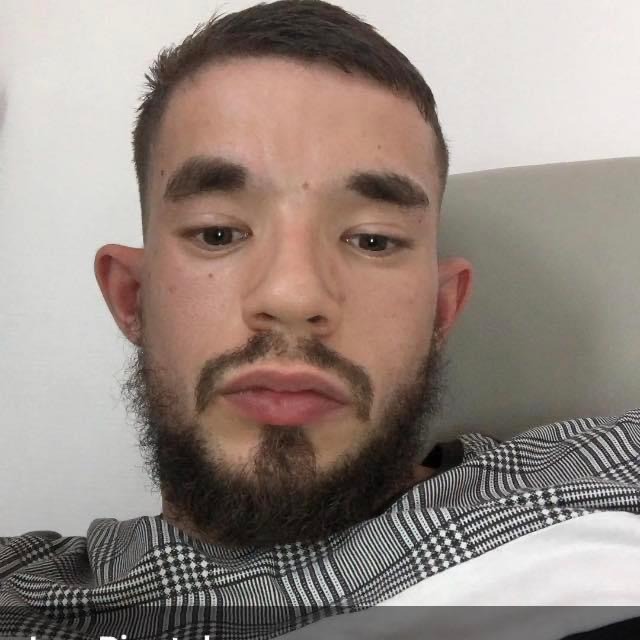 Profil de Bazile, 26 ans, Échangiste à Levelange