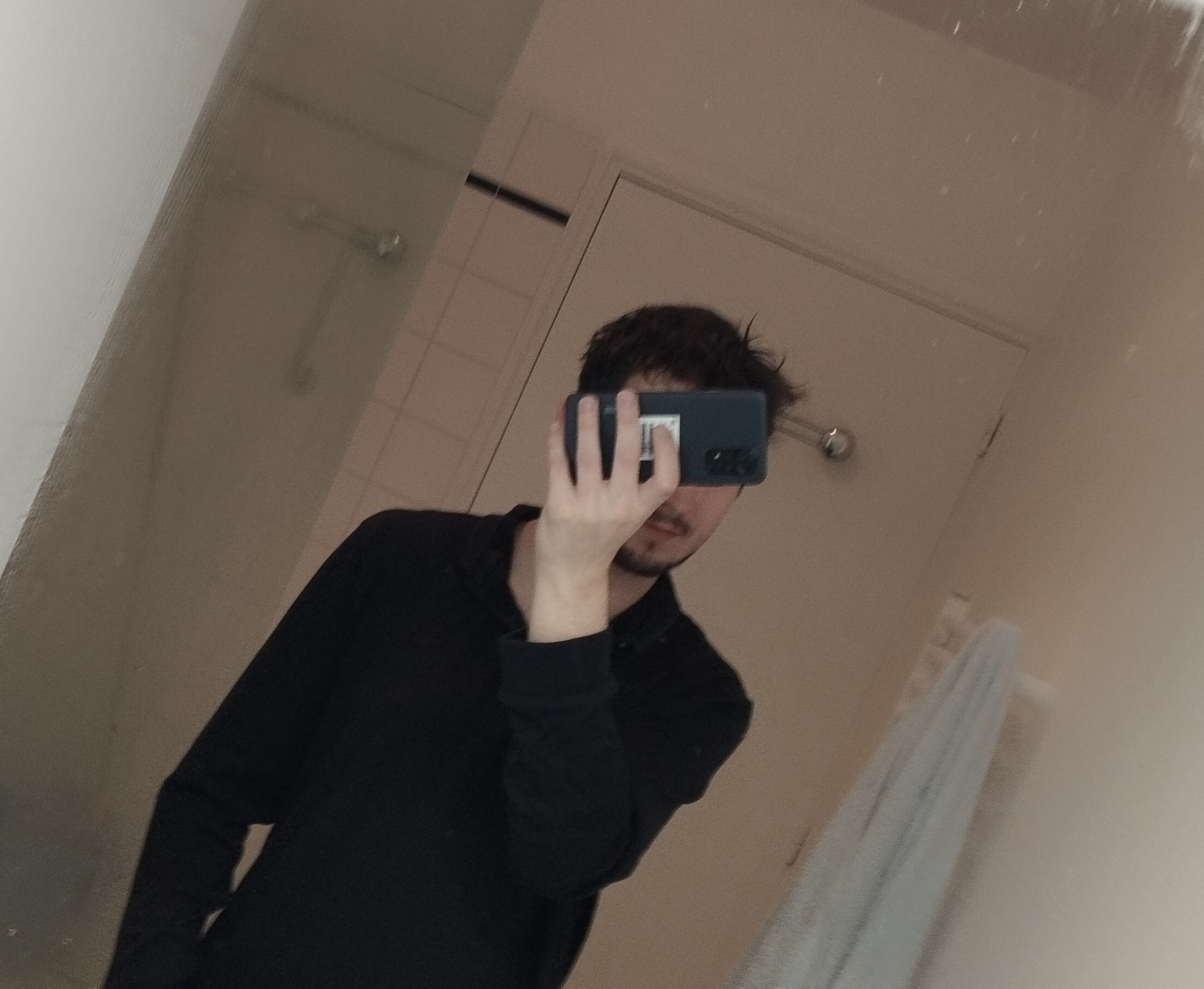 Profil de Chakir, 21 ans, Échangiste à Wolper