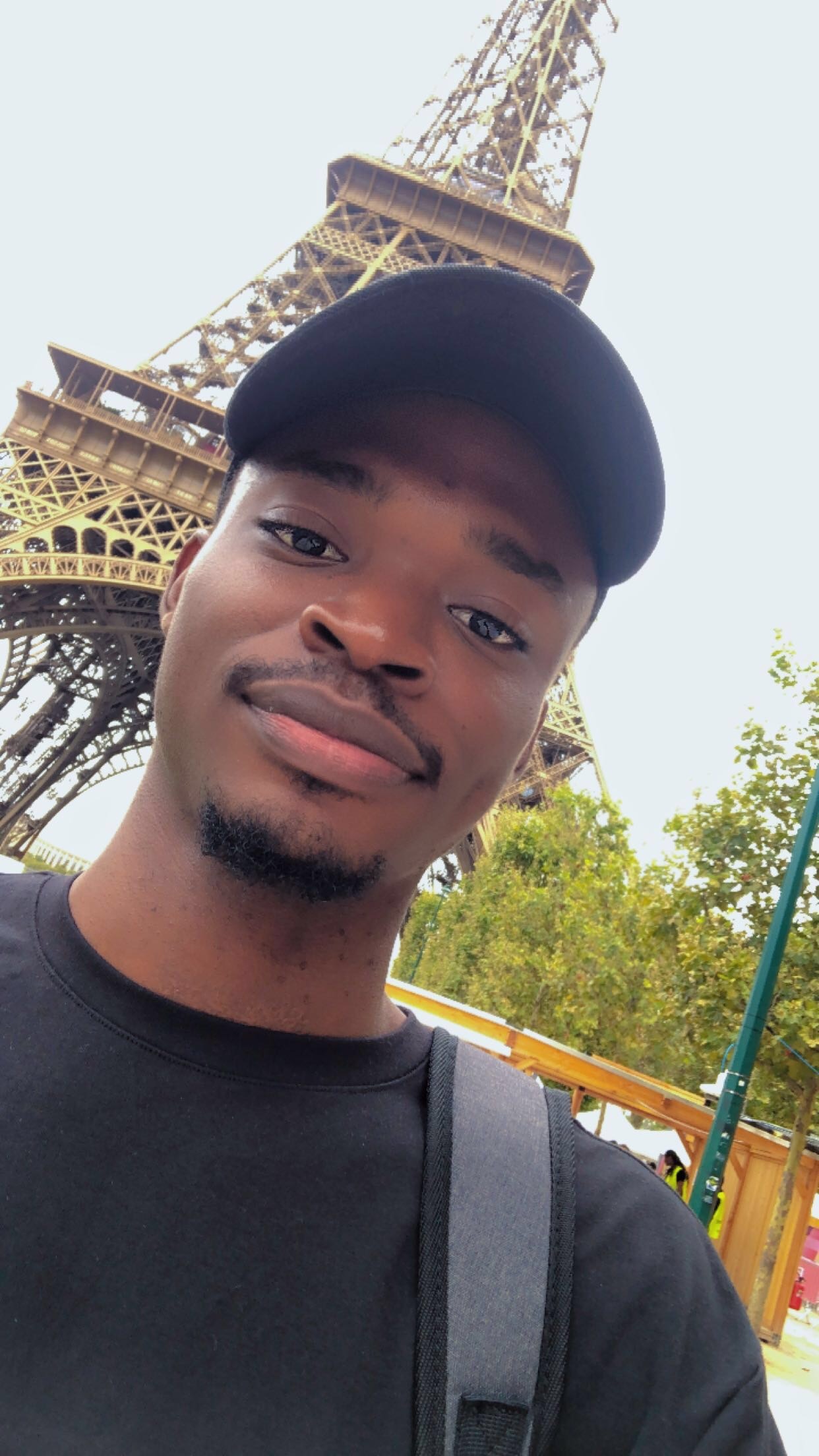 Profil de Dhia, 26 ans, Échangiste à Koetschette
